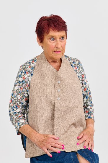 md 106: scarf bib