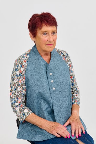 md 106: scarf bib